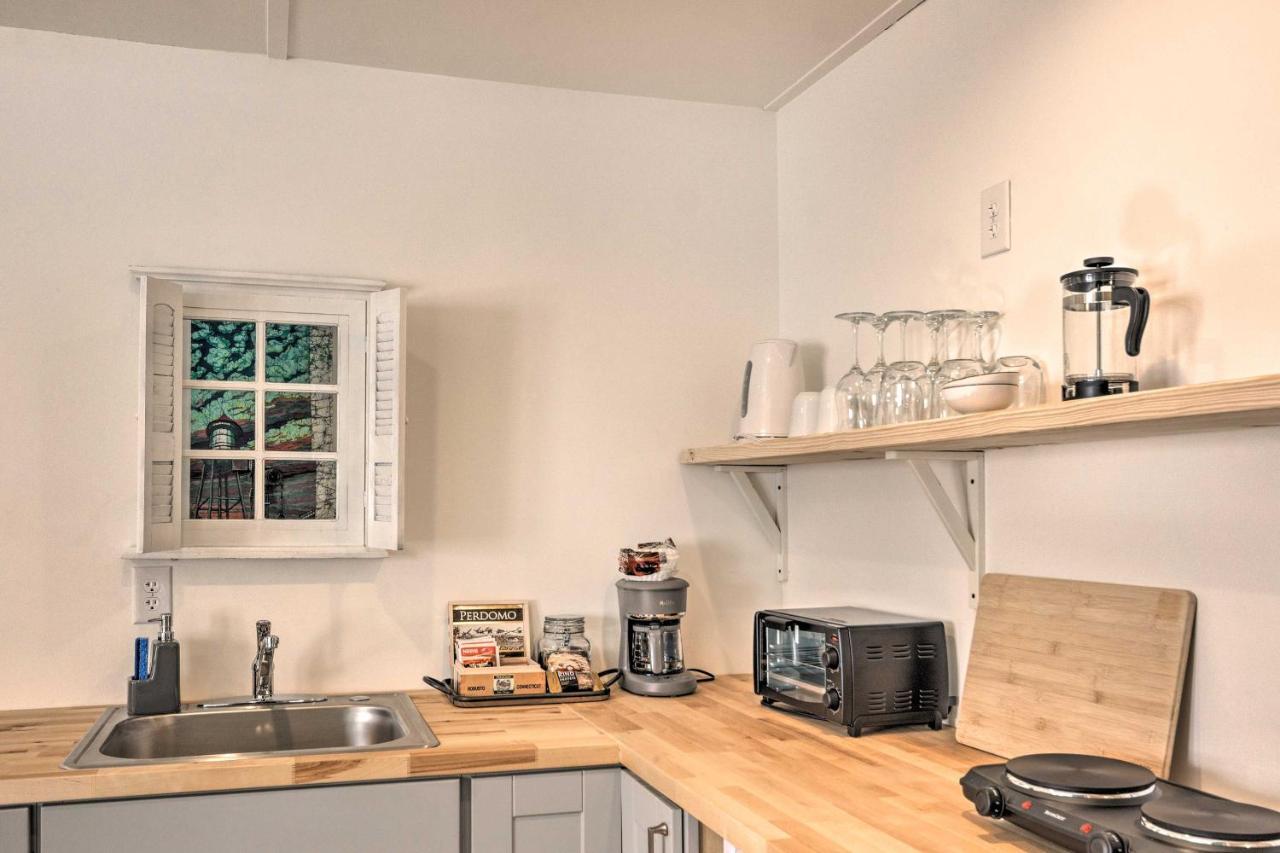 Charming Cottage About 4 Mi To Downtown Greenville! Εξωτερικό φωτογραφία
